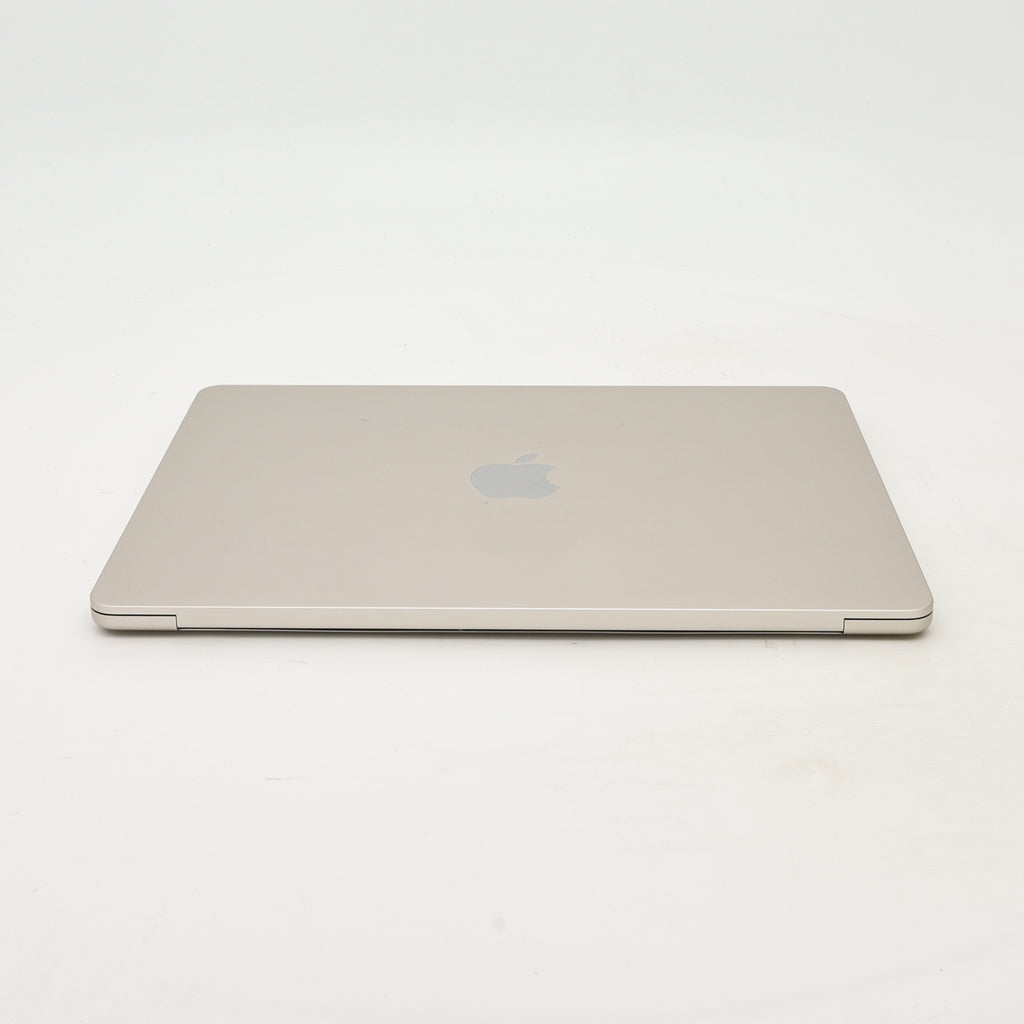 95新 Apple MacBook Air 22年 13寸 M2（8+10核） 8G RAM 512G SSD 星光色