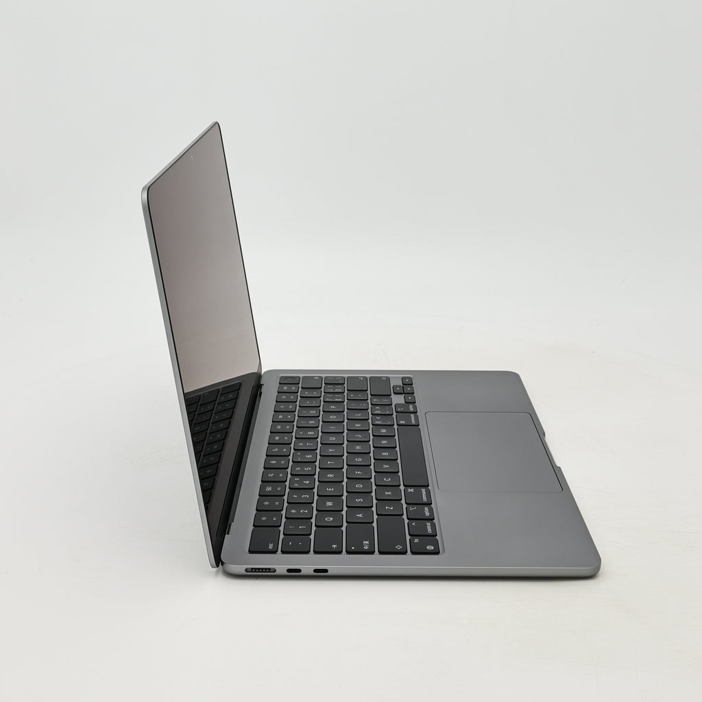 95新 Apple MacBook Air 22年 13寸 M2（8+10核） 8G RAM 512G SSD 深空灰色