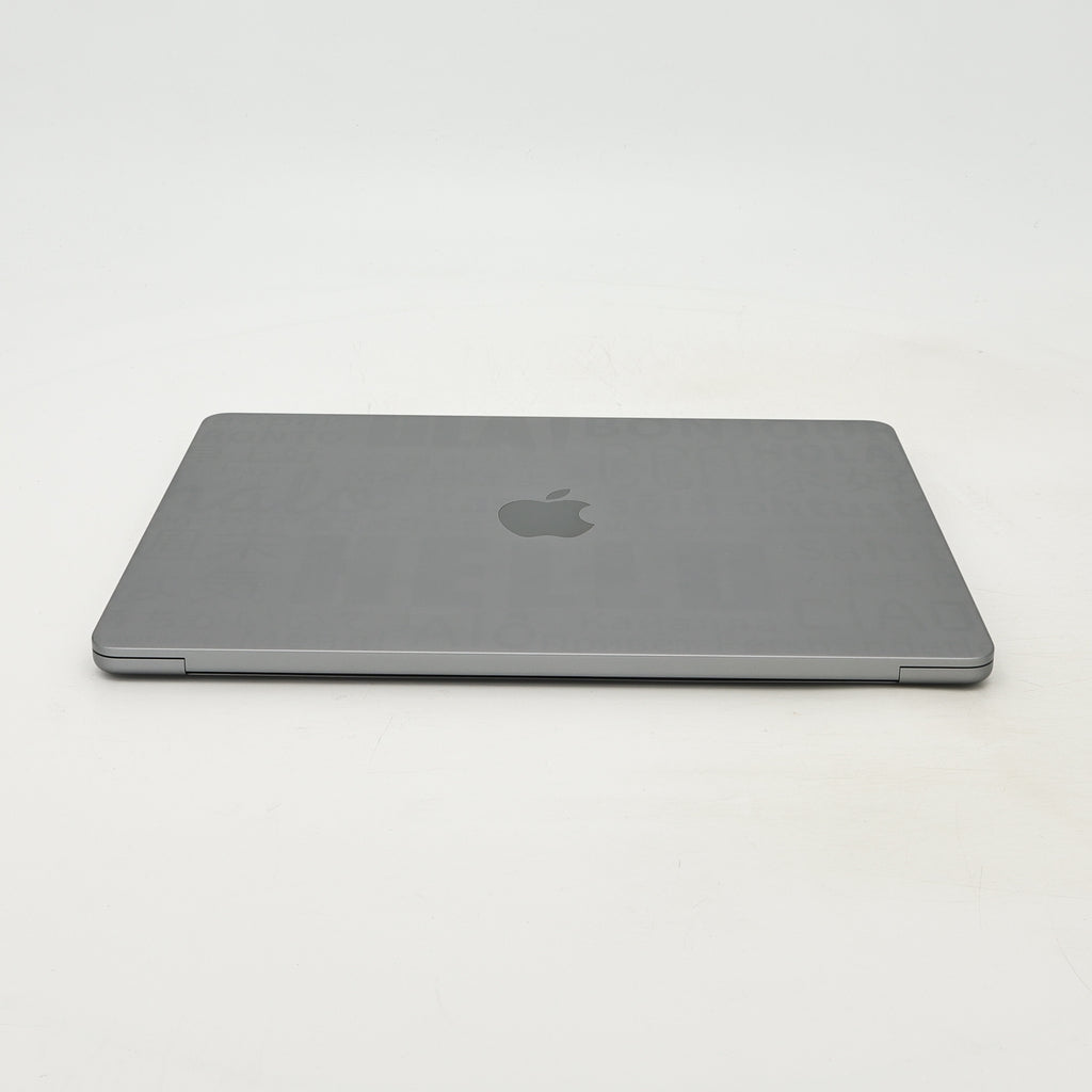 95新 Apple MacBook Air 22年 13寸 M2（8+10核） 8G RAM 512G SSD 深空灰色