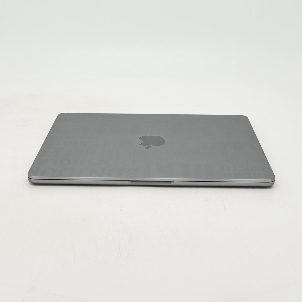 95新 Apple MacBook Air 22年 13寸 M2（8+10核） 8G RAM 512G SSD 深空灰色