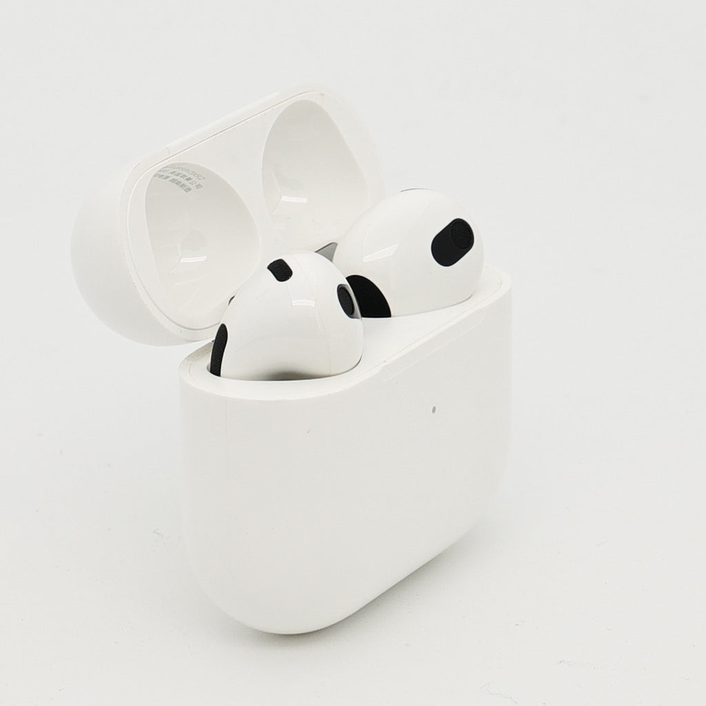 99新 Apple AirPods 3 白色