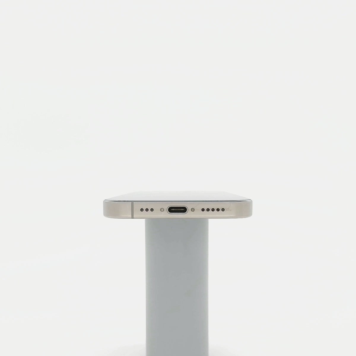 95新 Apple iPhone 16 Pro 128G 原色鈦金屬 中國大陸版