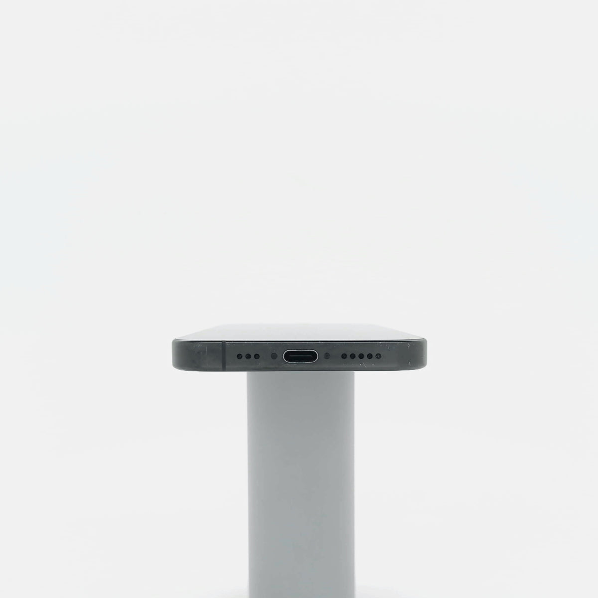 95新 Apple iPhone 16 Pro 128G 黑色鈦金屬 中國大陸版