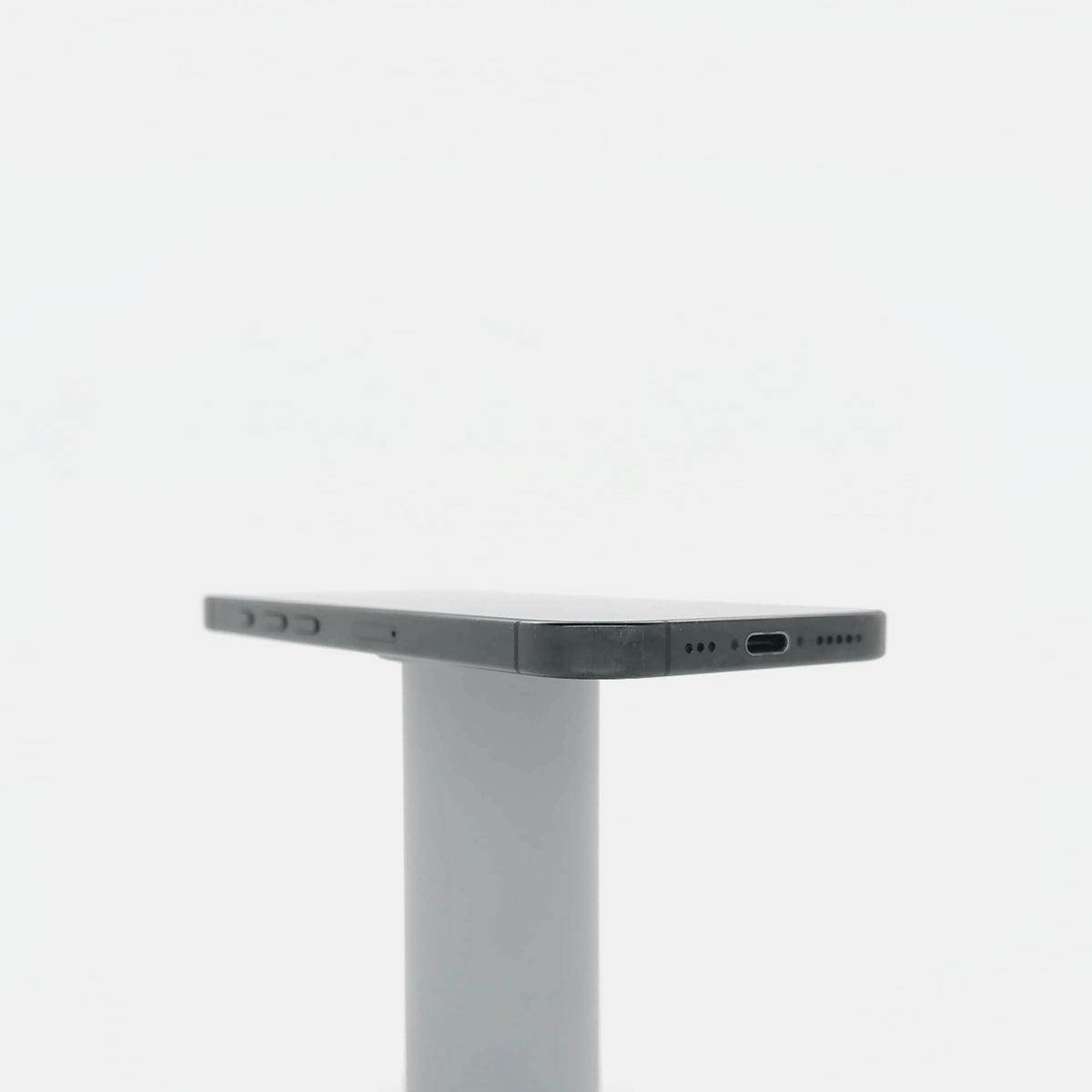 95新 Apple iPhone 16 Pro 128G 黑色鈦金屬 中國大陸版