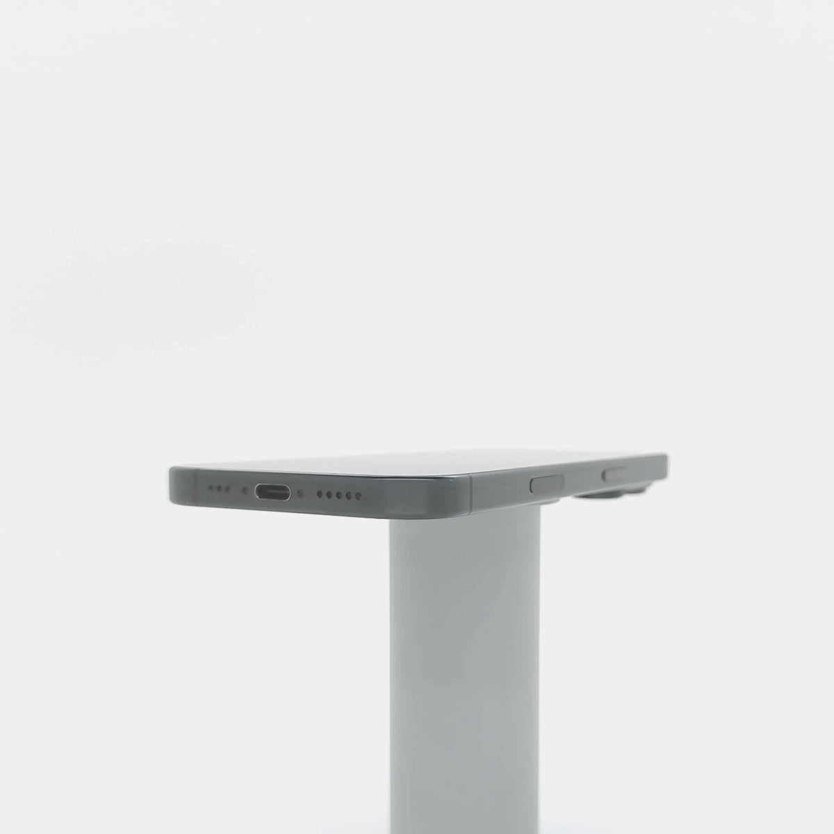 95新 Apple iPhone 16 Pro 256G 黑色鈦金屬 中國大陸版