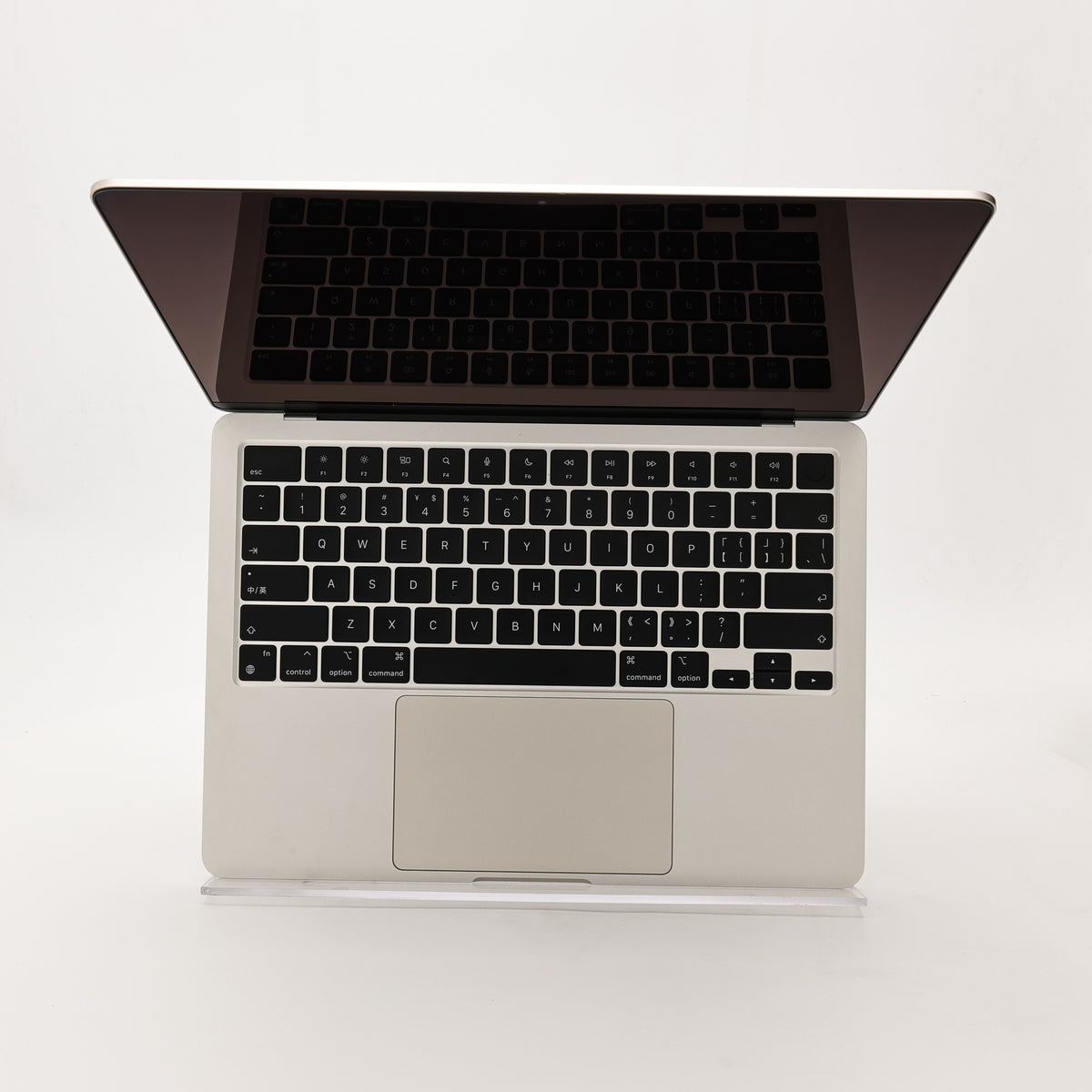 95新 Apple MacBook Air 22年 13寸 M2（8+8核） 8G RAM 256G SSD 星光色