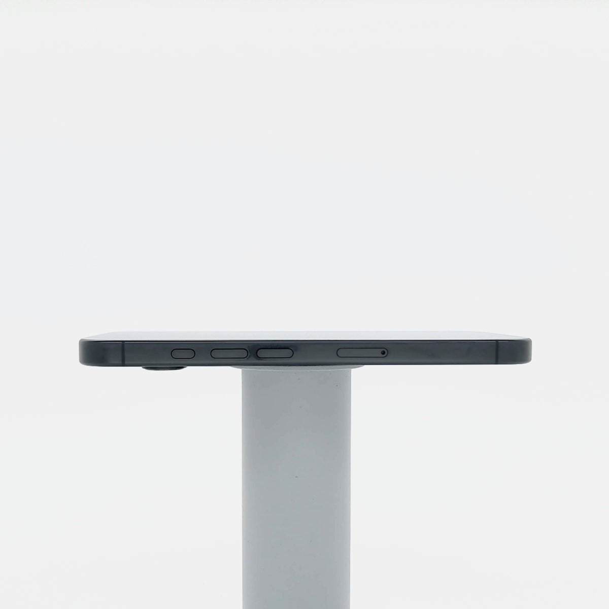 95新 Apple iPhone 16 Pro 128G 黑色鈦金屬 中國大陸版
