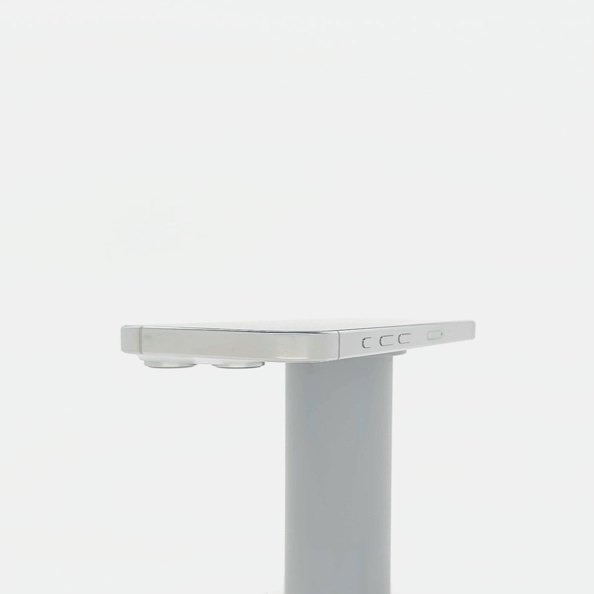 95新 Apple iPhone 16 Pro 128G 白色鈦金屬 中國大陸版