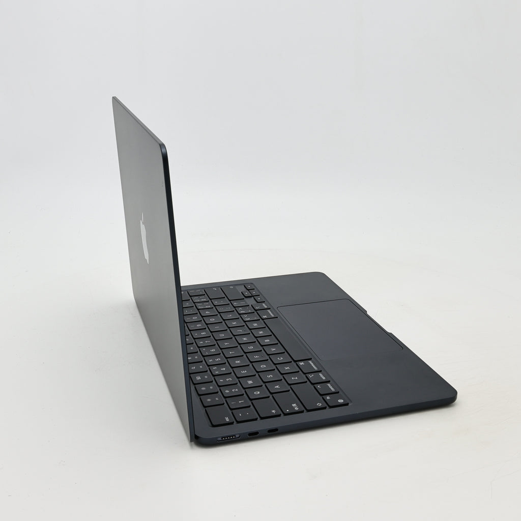 99新 Apple MacBook Air 22年 13寸 M2（8+8核） 8G RAM 256G SSD 午夜色