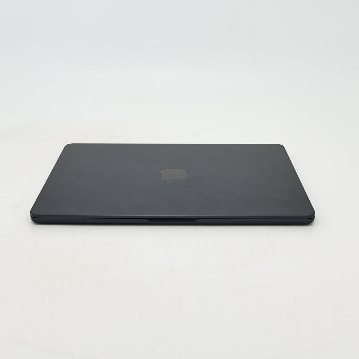 99新 Apple MacBook Air 22年 13寸 M2（8+8核） 8G RAM 256G SSD 午夜色