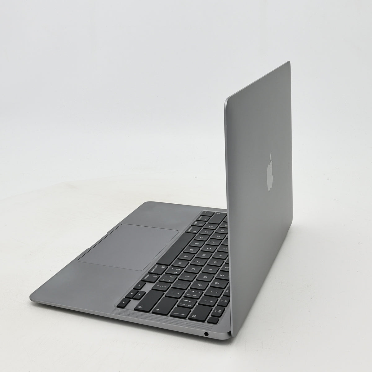95新 Apple MacBook Air 20年 13寸 i5 1.1G 8G RAM 256G SSD 深空灰色