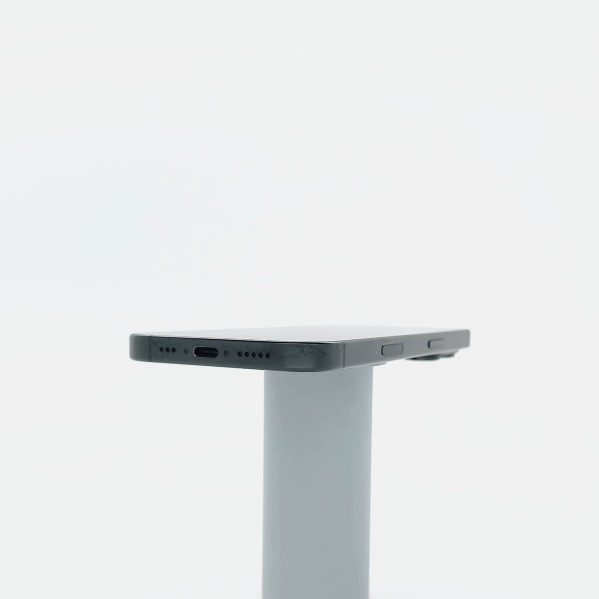 95新 Apple iPhone 16 Pro 128G 黑色鈦金屬 中國大陸版