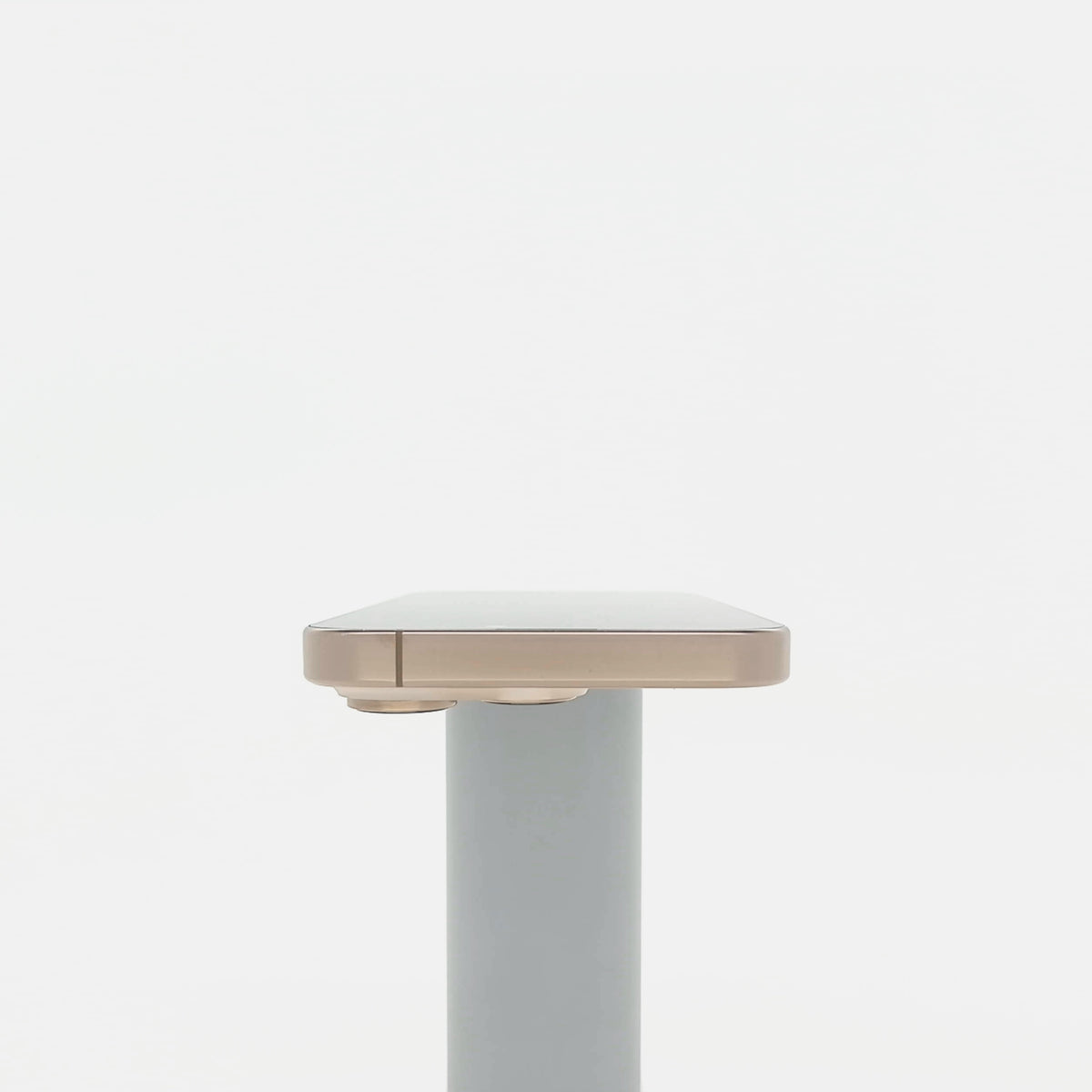 95新 Apple iPhone 16 Pro 128G 沙漠色鈦金屬 中國大陸版