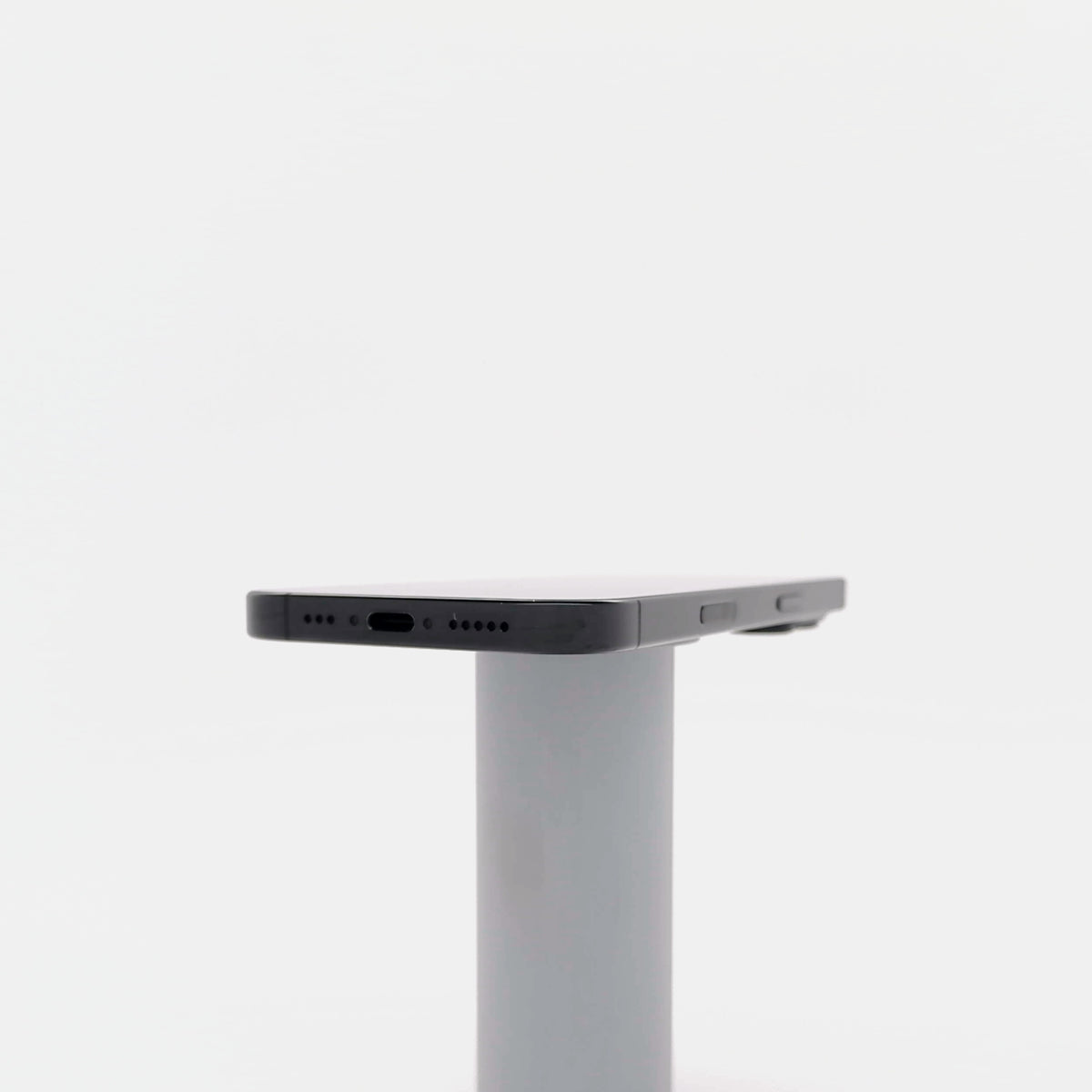 99新 Apple iPhone 16 Pro 128G 黑色鈦金屬 中國大陸版