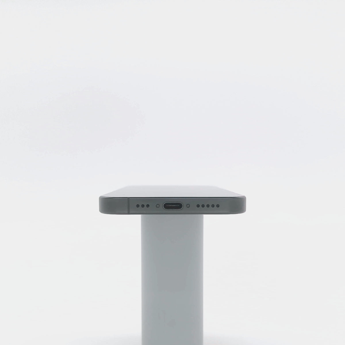 95新 Apple iPhone 16 Pro 128G 黑色鈦金屬 中國大陸版