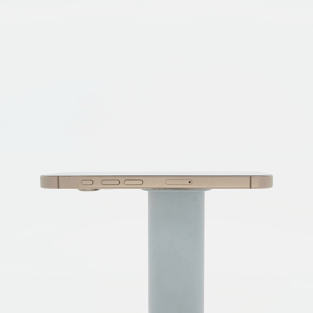 95新 Apple iPhone 16 Pro 128G 沙漠色鈦金屬 中國大陸版