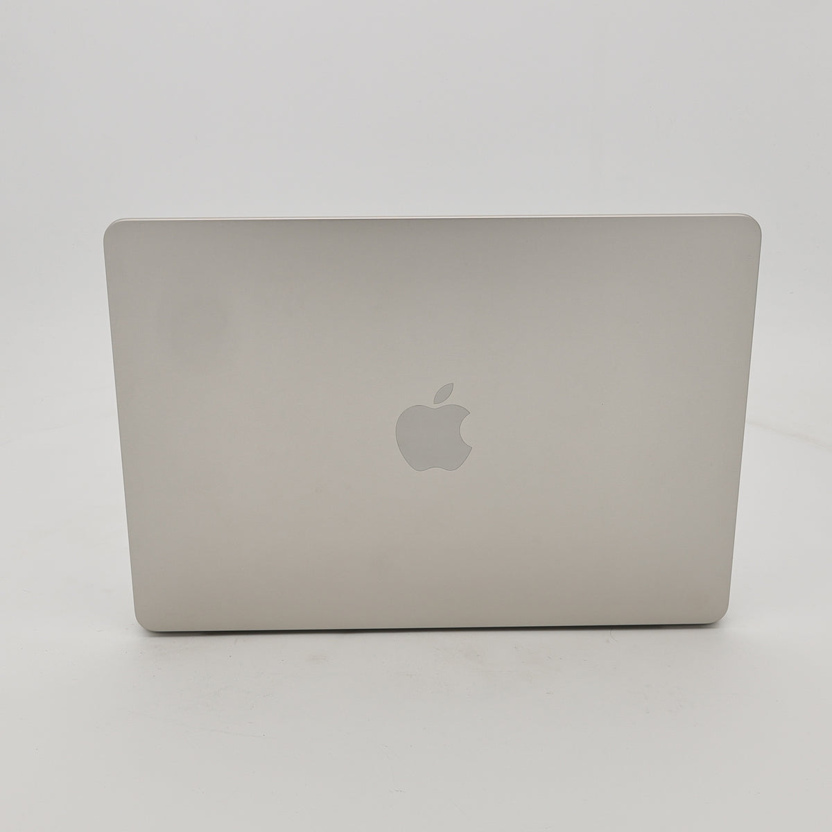 95新 Apple MacBook Air 22年 13寸 M2（8+8核） 8G RAM 512G SSD 星光色