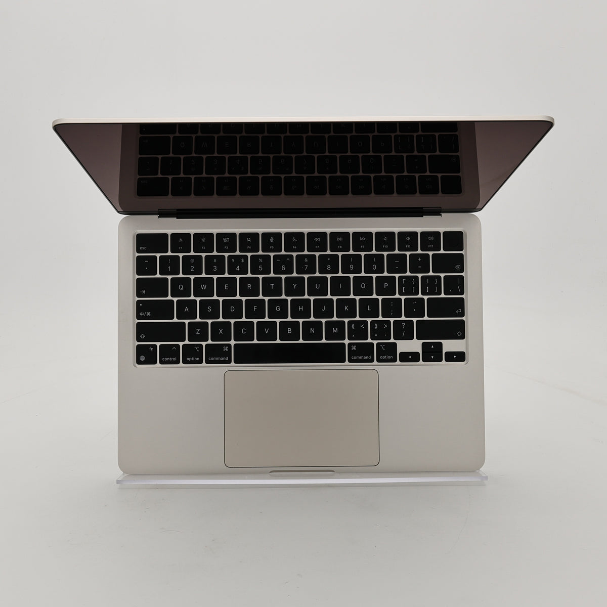 95新 Apple MacBook Air 22年 13寸 M2（8+8核） 8G RAM 512G SSD 星光色