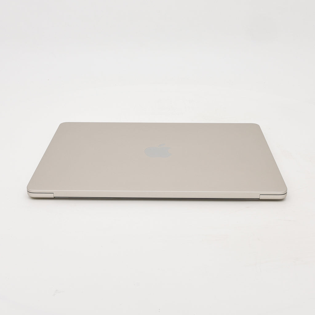 95新 Apple MacBook Air 22年 13寸 M2（8+10核） 8G RAM 512G SSD 星光色
