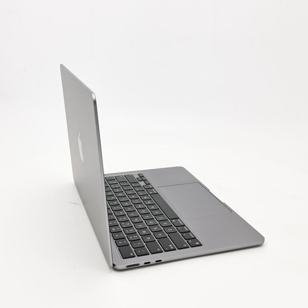 95新 Apple MacBook Air 22年 13寸 M2（8+8核） 8G RAM 256G SSD 深空灰色