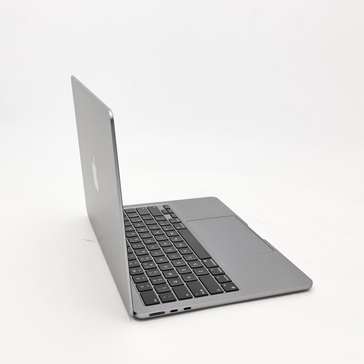 95新 Apple MacBook Air 22年 13寸 M2（8+8核） 8G RAM 256G SSD 深空灰色