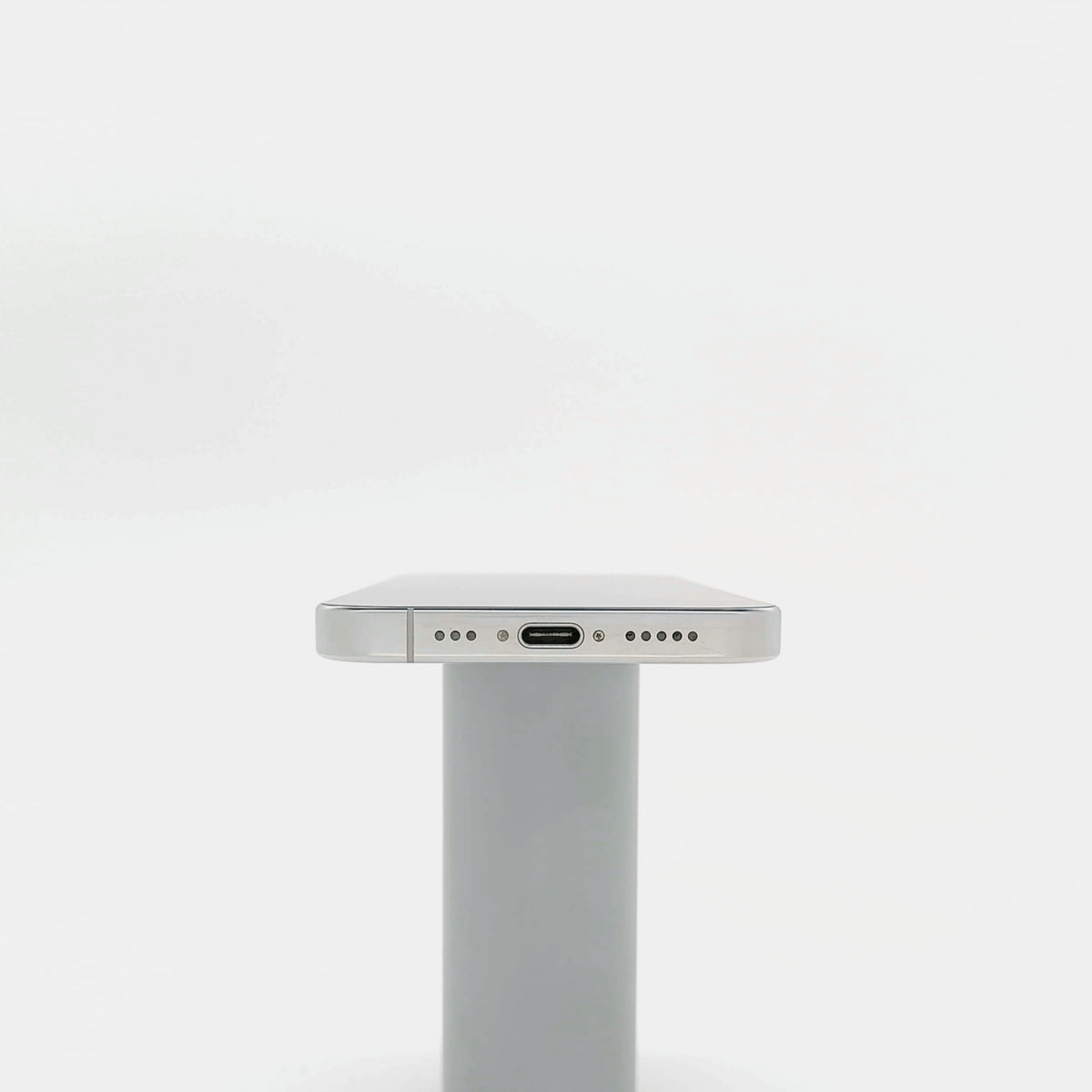 95新 Apple iPhone 16 Pro 128G 白色鈦金屬 中國大陸版