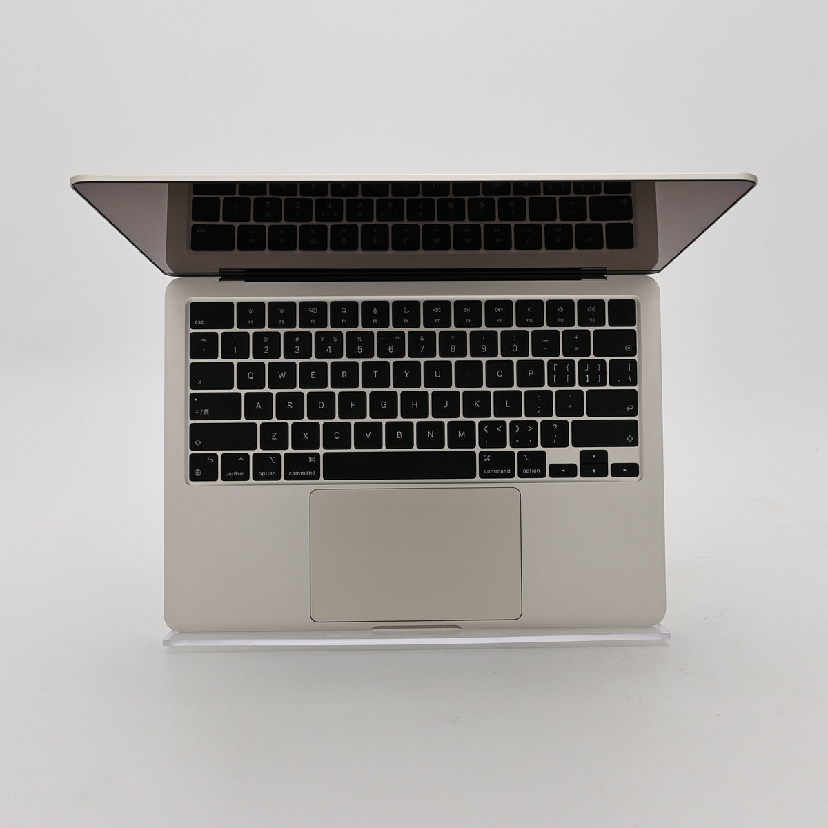 95新 Apple MacBook Air 22年 13寸 M2（8+10核） 8G RAM 512G SSD 星光色
