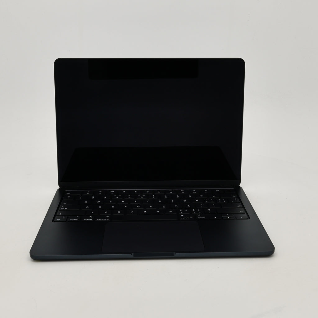 95新 Apple MacBook Air 22年 13寸 M2（8+8核） 8G RAM 256G SSD 午夜色
