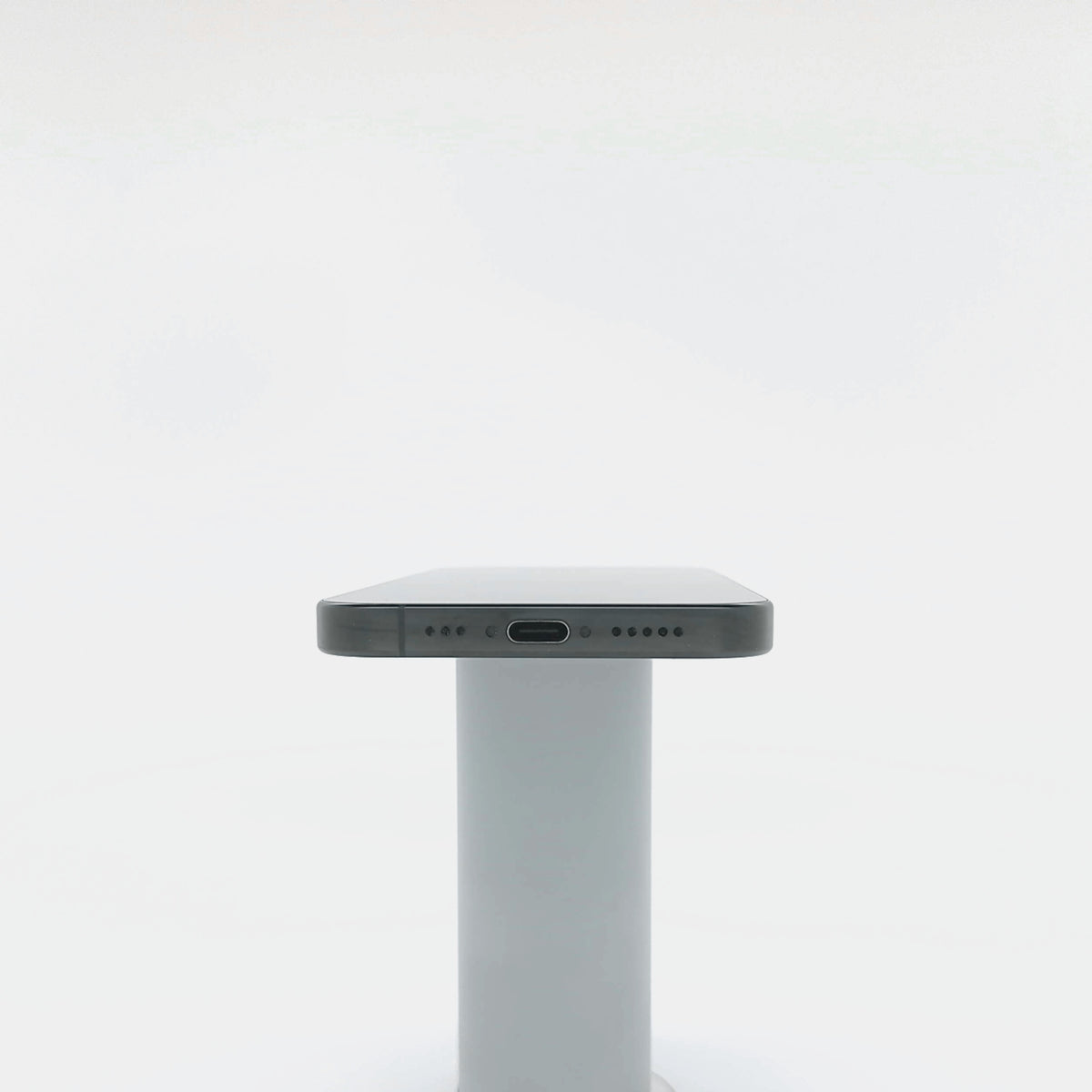 95新 Apple iPhone 16 Pro 128G 黑色鈦金屬 中國大陸版