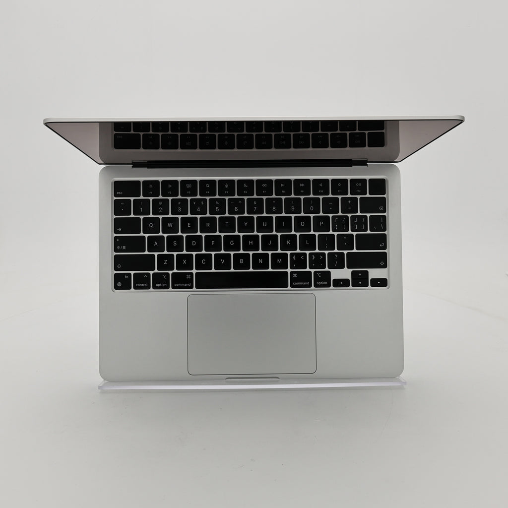 95新 Apple MacBook Air 22年 13寸 M2（8+8核） 8G RAM 256G SSD 銀色