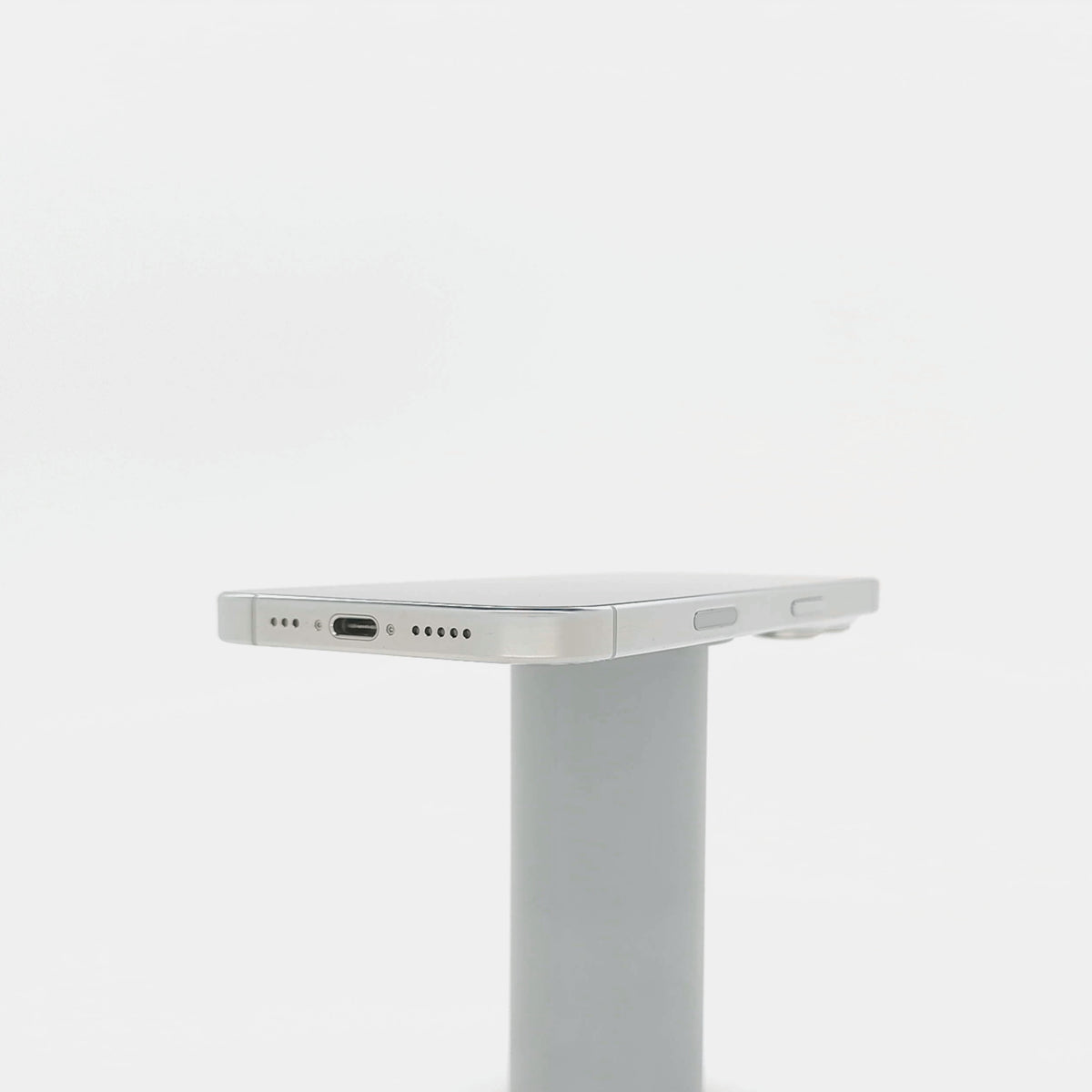 95新 Apple iPhone 16 Pro 128G 白色鈦金屬 中國大陸版