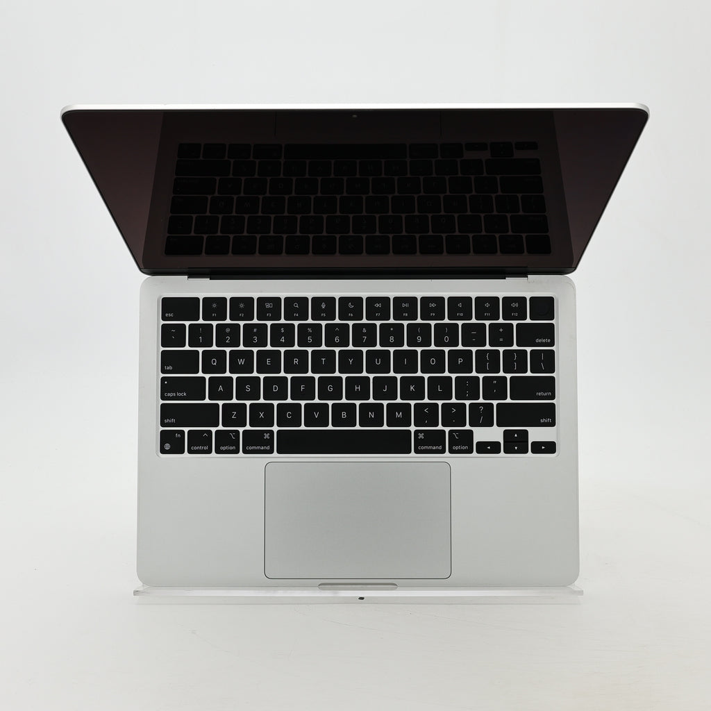 95新 Apple MacBook Air 22年 13寸 M2（8+8核） 8G RAM 256G SSD 銀色