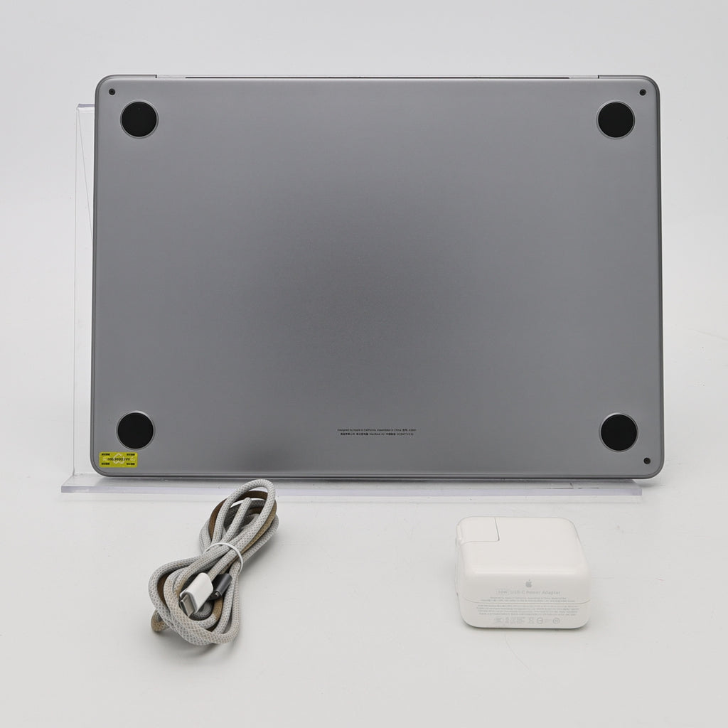 95新 Apple MacBook Air 22年 13寸 M2（8+8核） 8G RAM 256G SSD 深空灰色