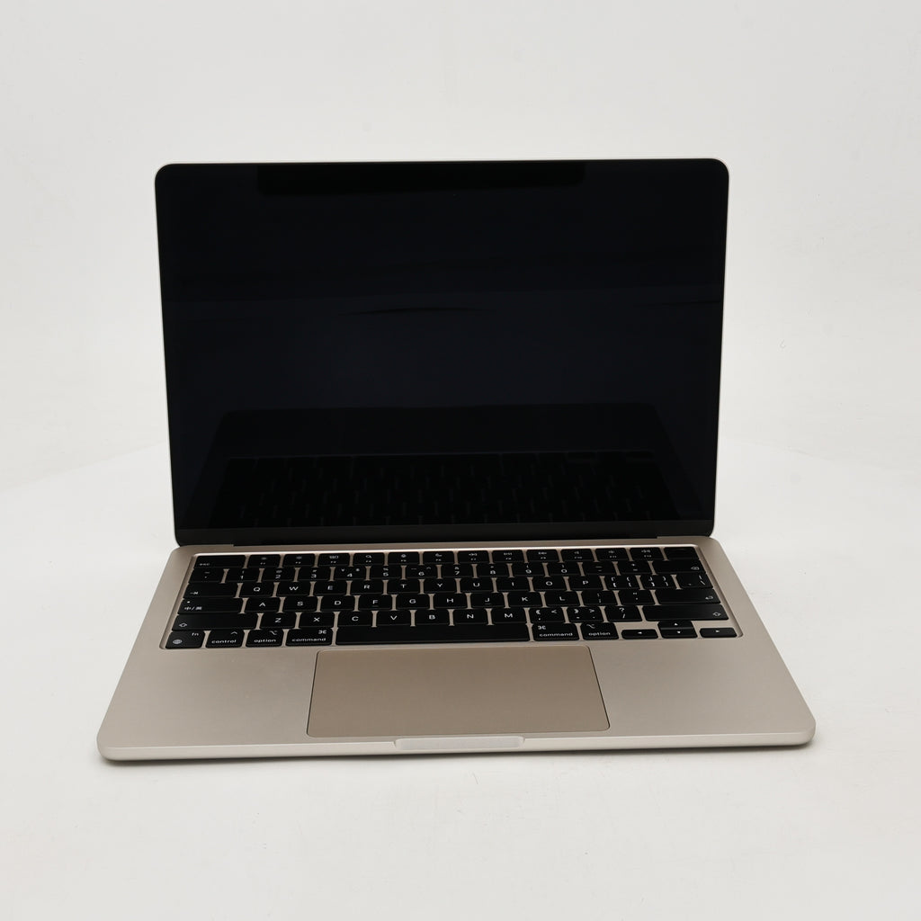 95新 Apple MacBook Air 22年 13寸 M2（8+8核） 8G RAM 256G SSD 星光色