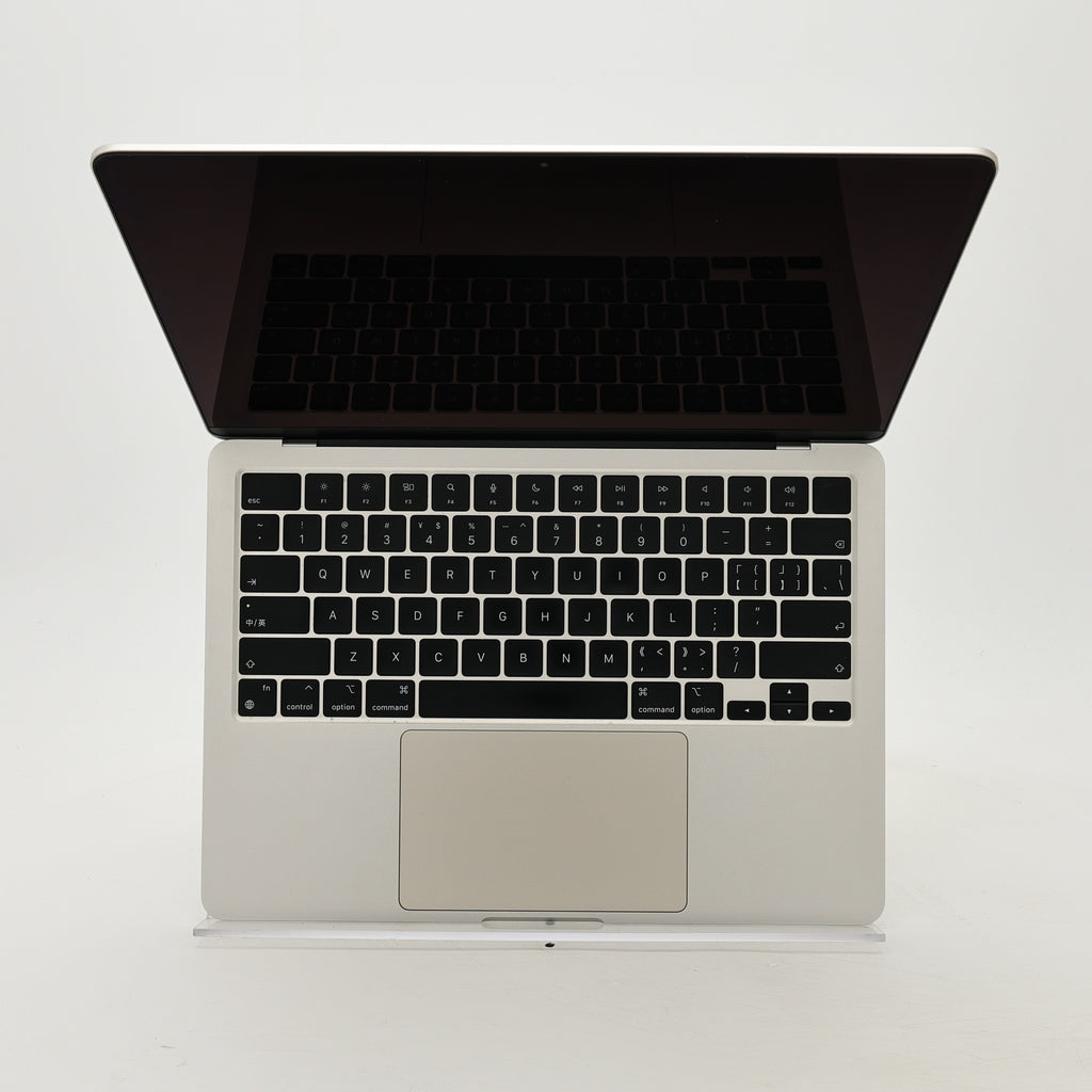95新 Apple MacBook Air 22年 13寸 M2（8+10核） 8G RAM 512G SSD 星光色