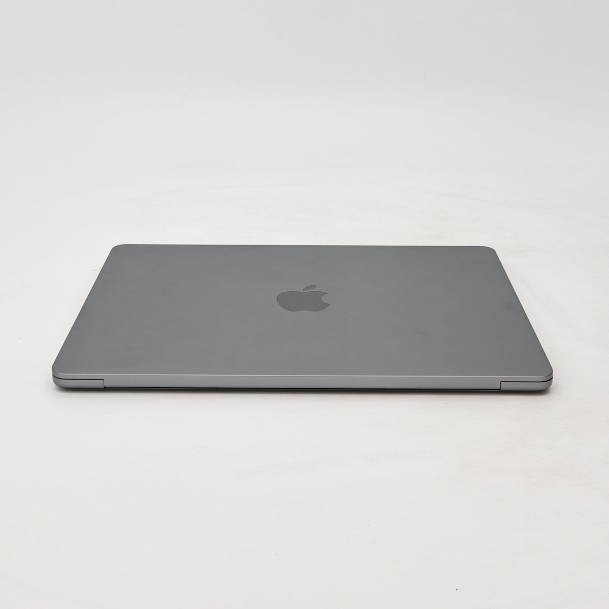 95新 Apple MacBook Air 22年 13寸 M2（8+10核） 16G RAM 256G SSD 深空灰色