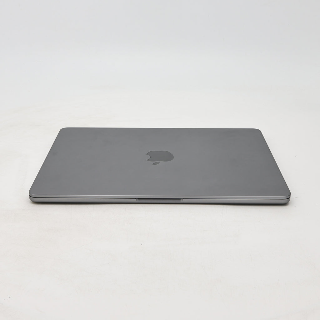 95新 Apple MacBook Air 22年 13寸 M2（8+10核） 16G RAM 256G SSD 深空灰色