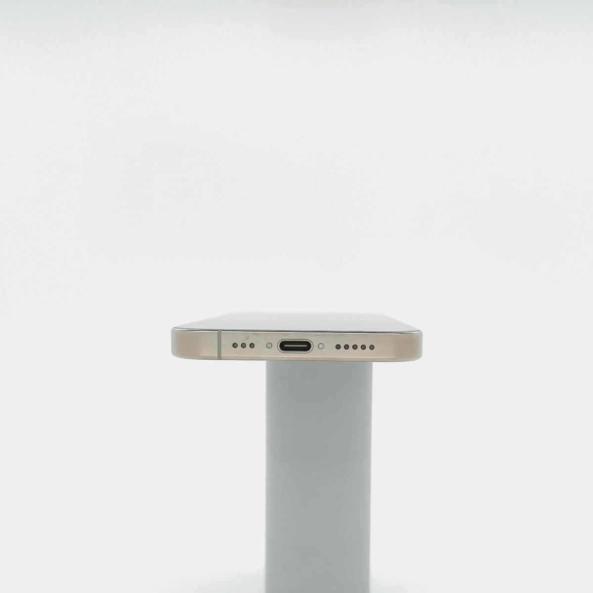 99新 Apple iPhone 16 Pro 128G 原色鈦金屬 中國大陸版