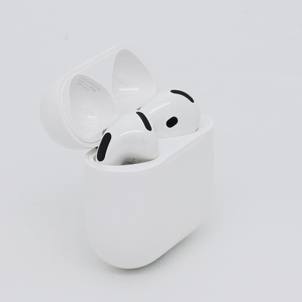 99新 Apple AirPods 5 白色