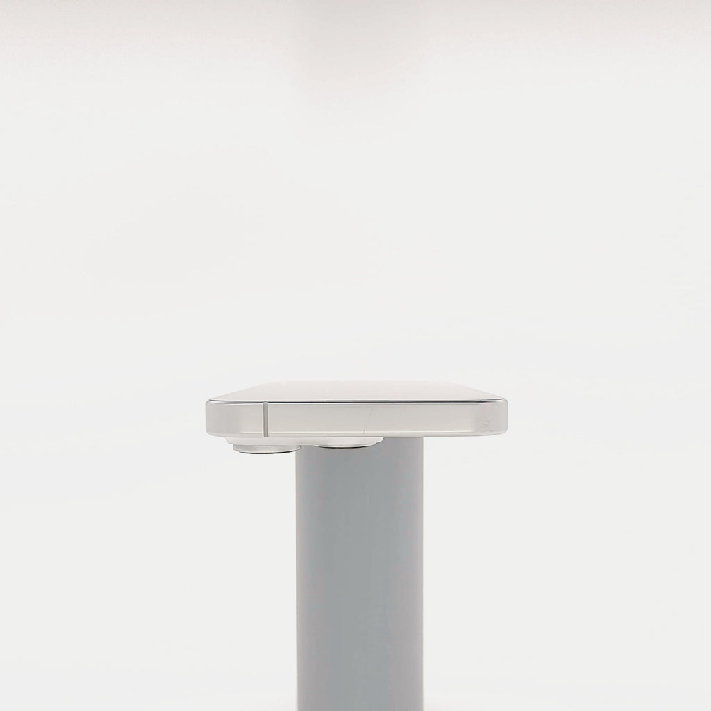 99新 Apple iPhone 16 Pro 128G 白色鈦金屬 中國大陸版