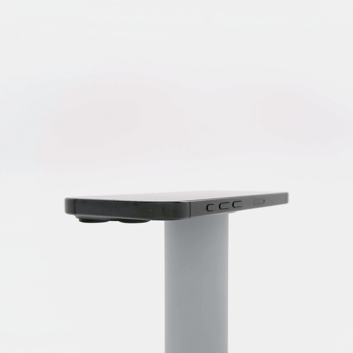 95新 Apple iPhone 16 Pro 128G 黑色鈦金屬 中國大陸版