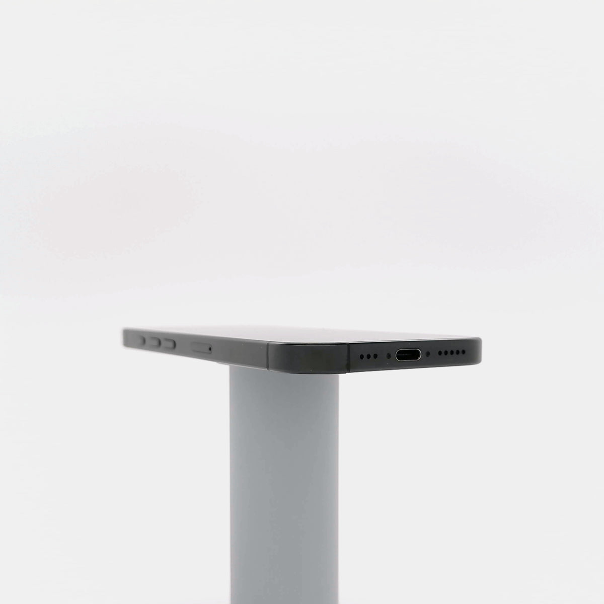 95新 Apple iPhone 16 Pro 128G 黑色鈦金屬 中國大陸版