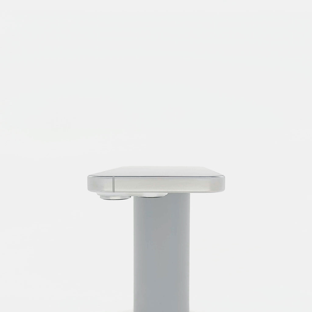 95新 Apple iPhone 16 Pro 128G 白色鈦金屬 中國大陸版
