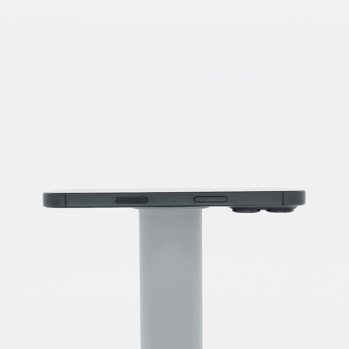 95新 Apple iPhone 16 Pro 128G 黑色鈦金屬 中國大陸版