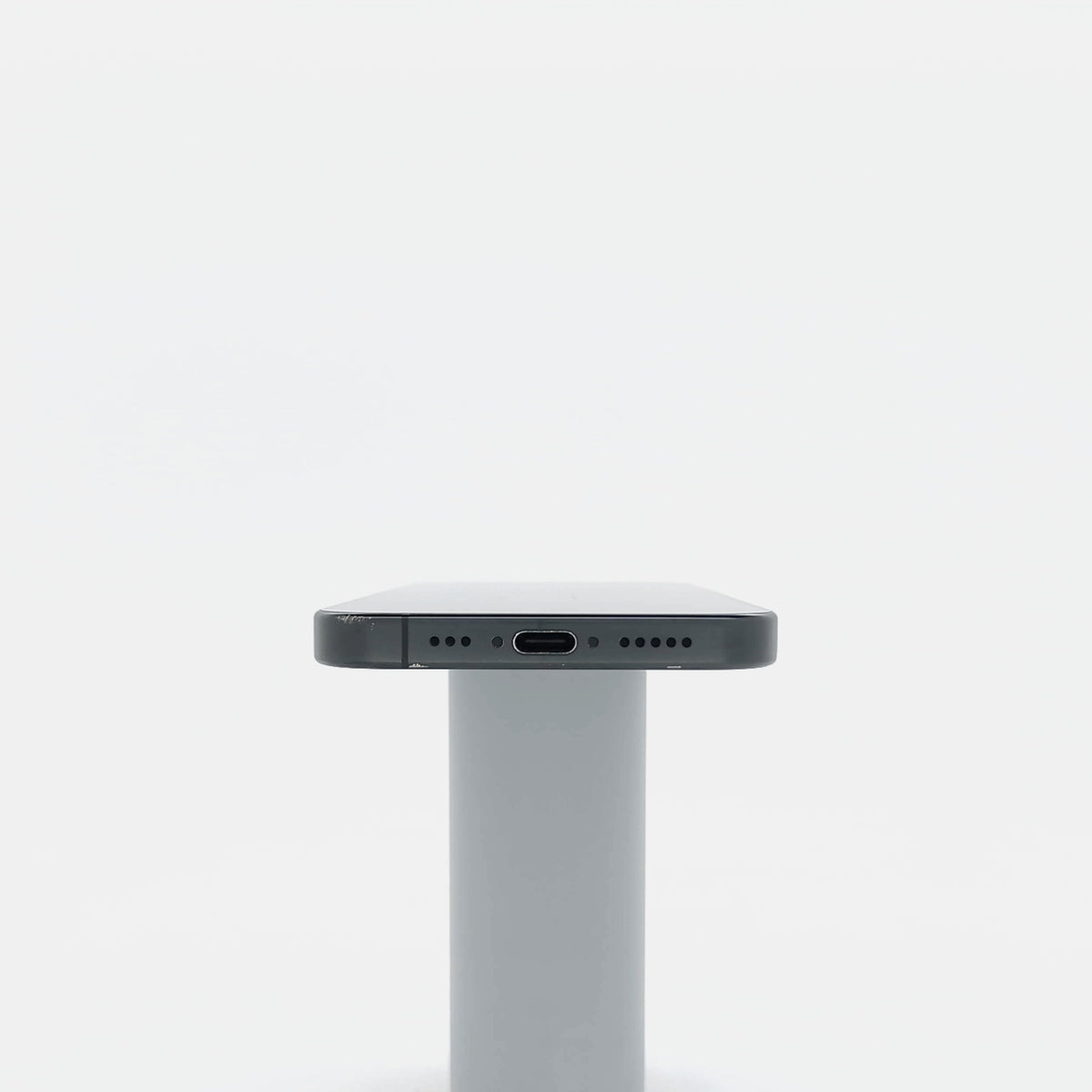 95新 Apple iPhone 16 Pro 128G 黑色鈦金屬 中國大陸版