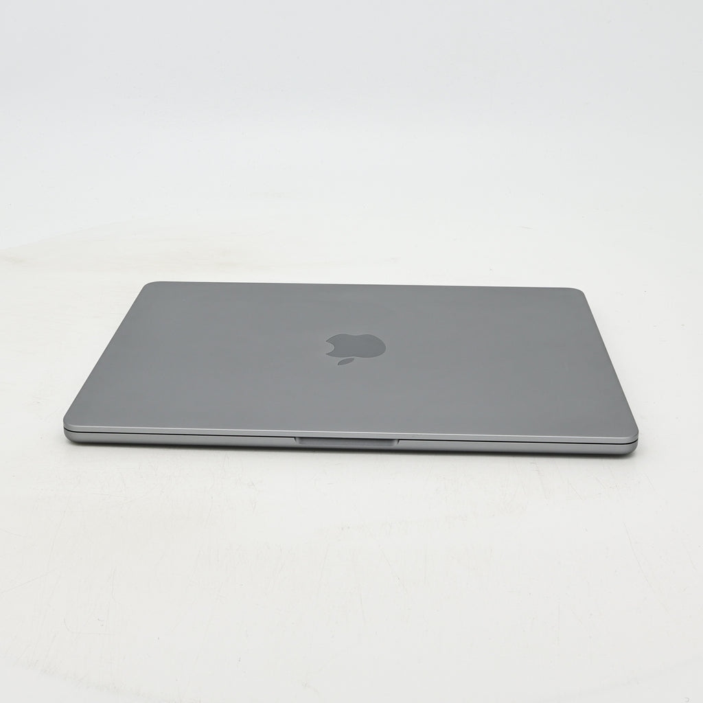 95新 Apple MacBook Air 22年 13寸 M2（8+8核） 8G RAM 256G SSD 深空灰色