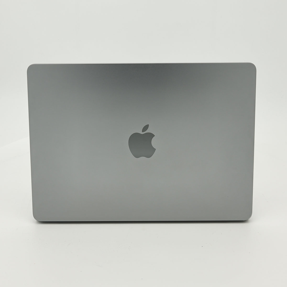 95新 Apple MacBook Air 22年 13寸 M2（8+8核） 8G RAM 256G SSD 深空灰色