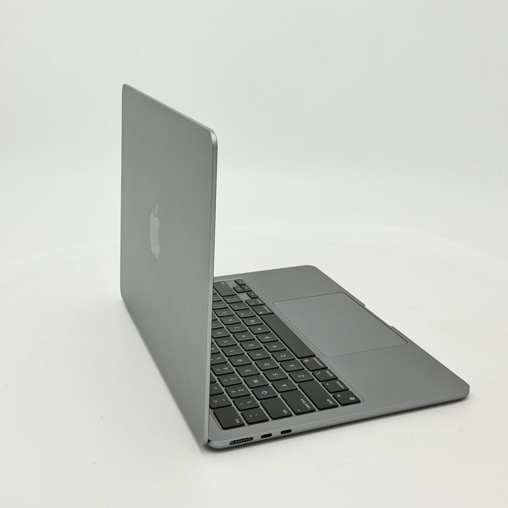 95新 Apple MacBook Air 22年 13寸 M2（8+8核） 8G RAM 256G SSD 深空灰色