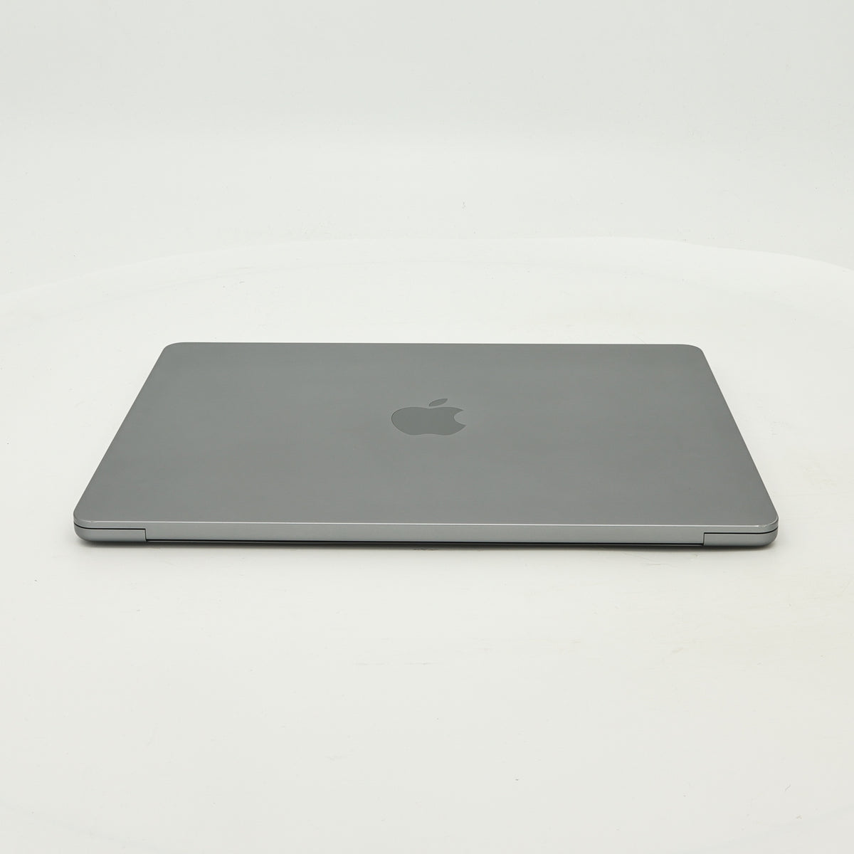 95新 Apple MacBook Air 22年 13寸 M2（8+8核） 8G RAM 256G SSD 深空灰色