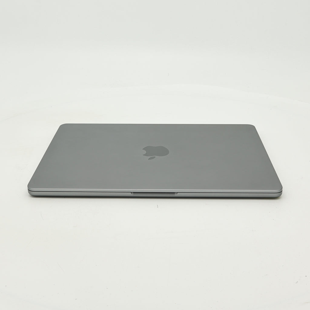 95新 Apple MacBook Air 22年 13寸 M2（8+8核） 8G RAM 256G SSD 深空灰色